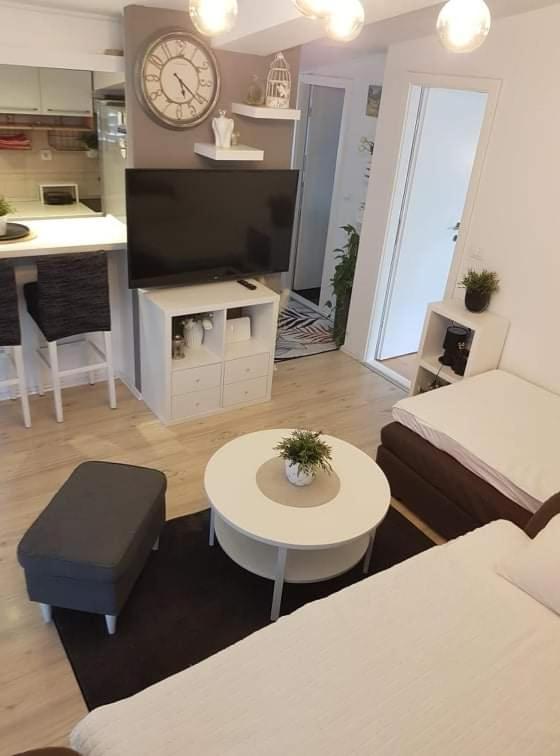 Apartment Silvija Makarska Exterior photo